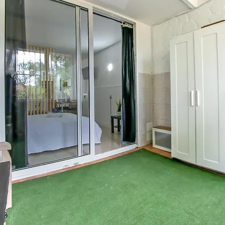 Апартаменты Elegant And Cozy With Pool Chaparral 341 *