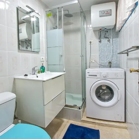 Апартаменты Elegant And Cozy With Pool Chaparral 341 Коста-дель-Силенцио